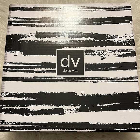 Dv by Dolce Vita Navy Faux Fur Duck Boot - Sizes Vary - Picture 7 of 8